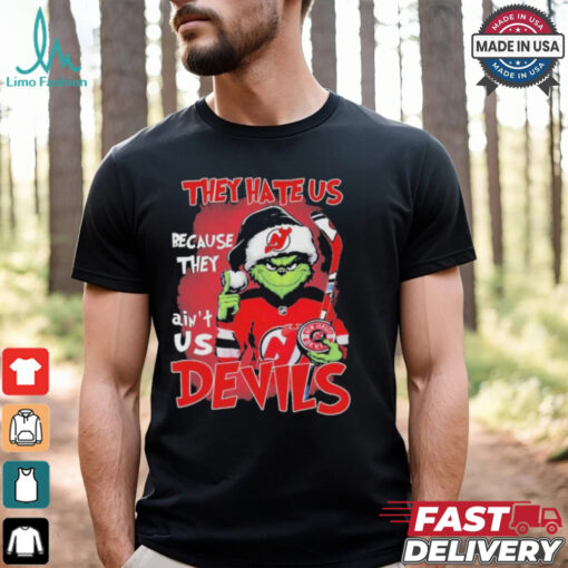 They Hate Us Because They Ain’t Us Grinch X New Jersey Devils Christmas Shirt