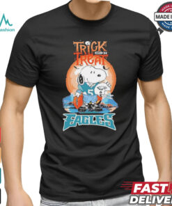 Trick Treat Snoopy Teams Philadelphia Eagles Halloween Shirt