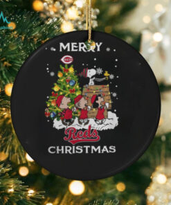 2024 Cincinnati Reds Snoopy And Friends Merry Christmas Shirt