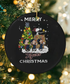 2024 Detroit Tigers Snoopy And Friends Merry Christmas Shirt