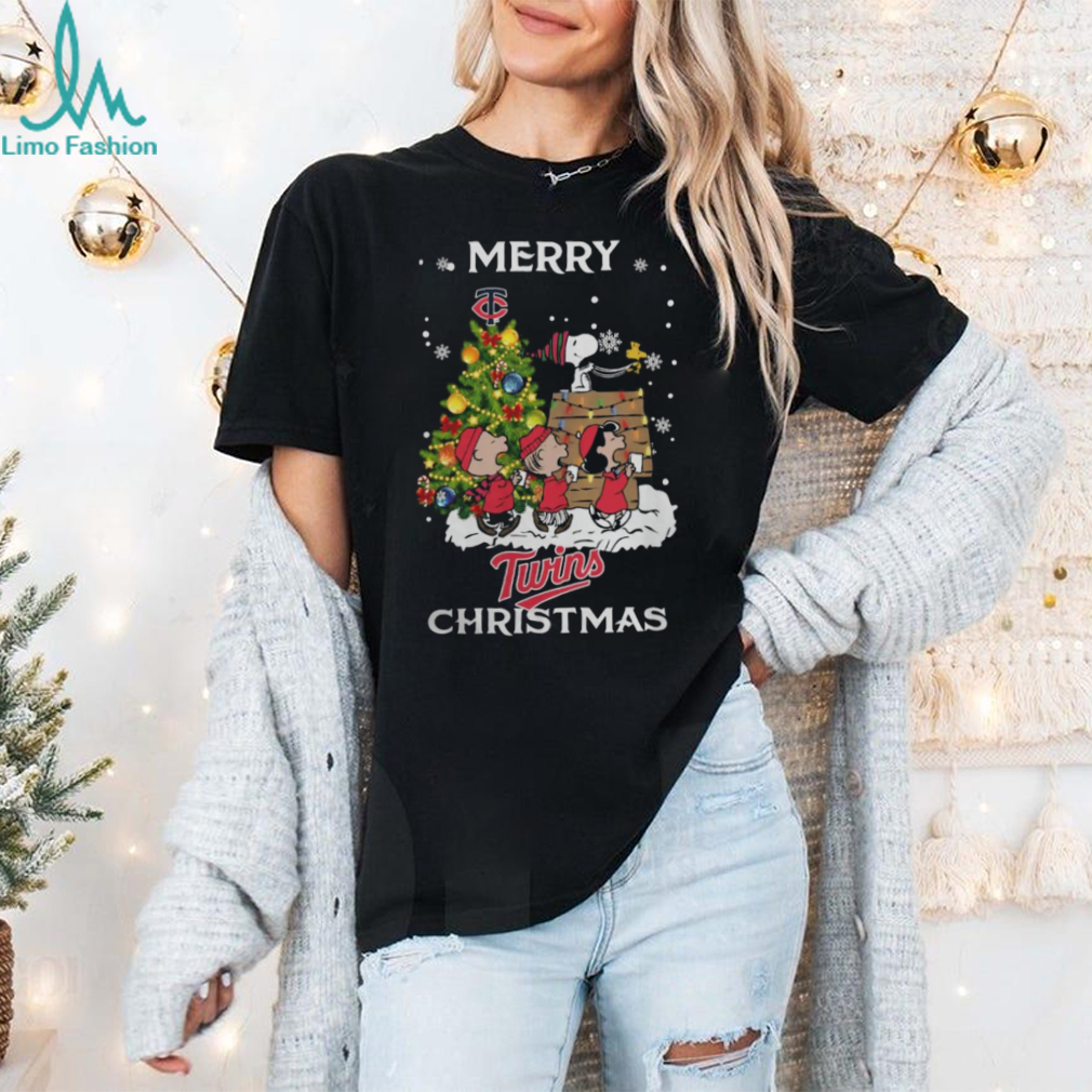 2024 Minnesota Twins Snoopy And Friends Merry Christmas Shirt 2024 Minnesota Twins Snoopy And Friends Merry Christmas Shirt