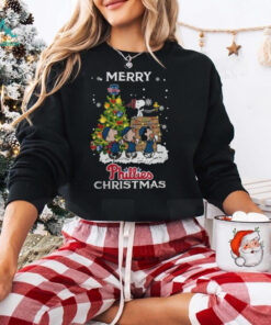 2024 Philadelphia Phillies Snoopy And Friends Merry Christmas Shirt