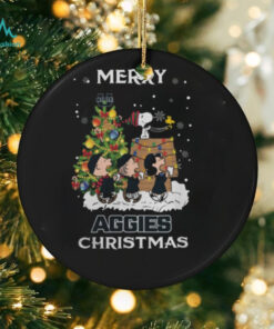 2024 Utah State Aggies Snoopy And Friends Merry Christmas Shirt