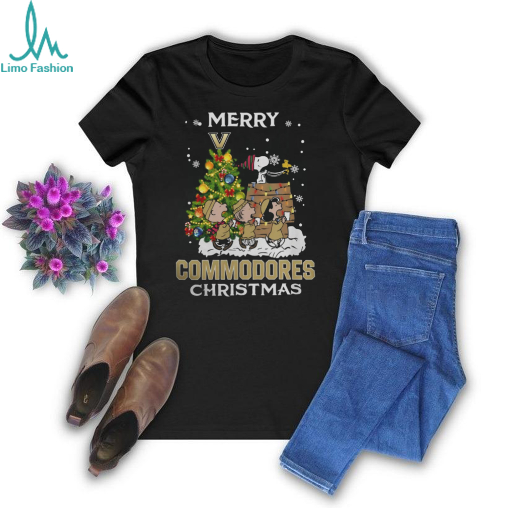 2024 Vanderbilt Commodores Snoopy And Friends Merry Christmas Shirt 2024 Vanderbilt Commodores Snoopy And Friends Merry Christmas Shirt