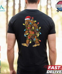 Bigfoot Santa Christmas Tree Lights Xmas Boys Men Sasquatch T Shirt Recovered