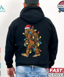 Bigfoot Santa Christmas Tree Lights Xmas Boys Men Sasquatch T Shirt Recovered