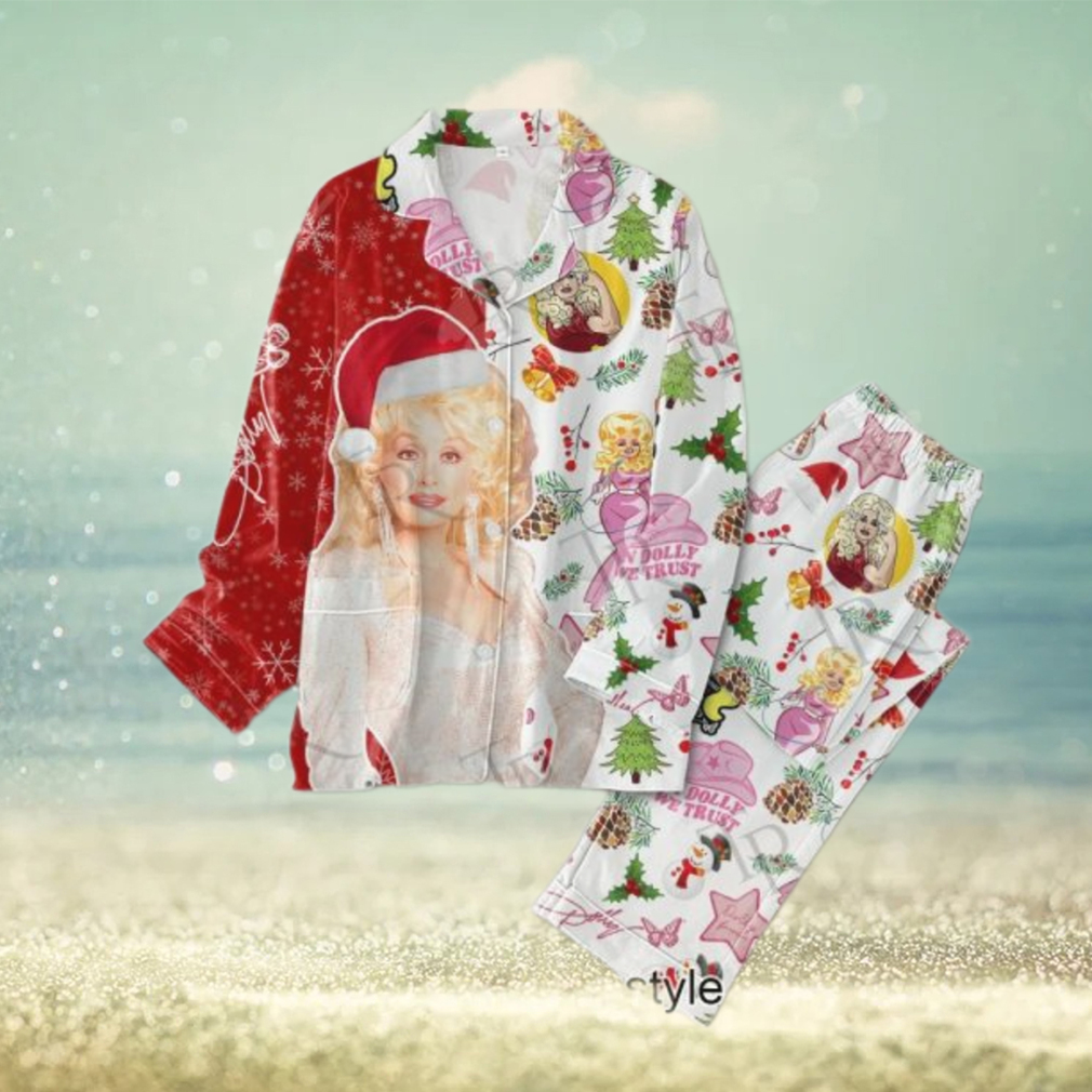 Dolly Parton In Dolly We Trust Merry Christmas Button Down Pajamas Set Dolly Parton In Dolly We Trust Merry Christmas Button Down Pajamas Set