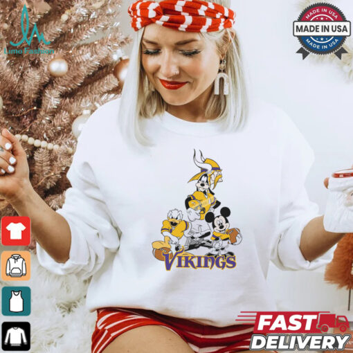 Mickey, Pluto, Donald Minnesota Vikings Unisex T Shirt