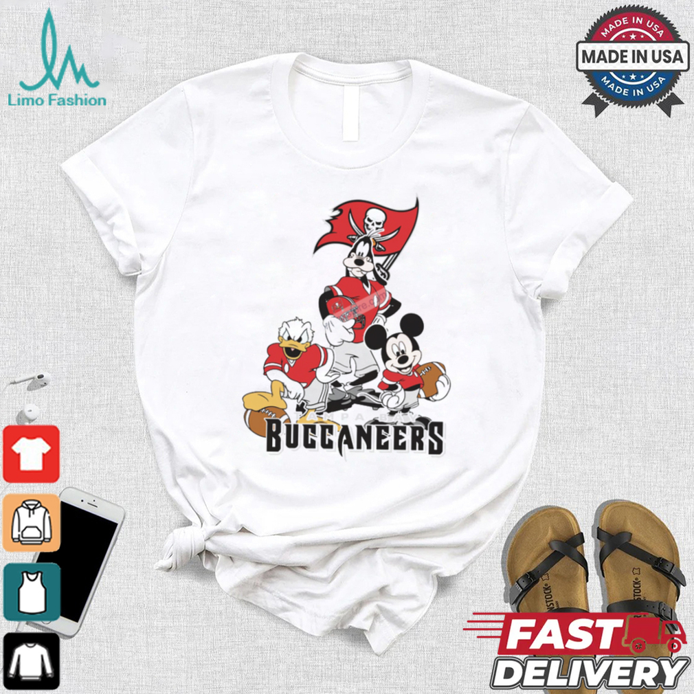 Mickey, Pluto, Donald Tampa Bay Buccaneers Unisex T Shirt Mickey, Pluto, Donald Tampa Bay Buccaneers Unisex T Shirt