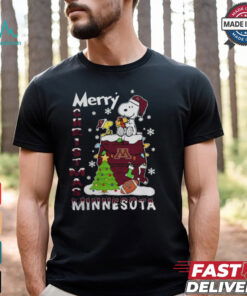 Minnesota Golden Gophers Snoopy And Woodstock Merry Christmas Shirt