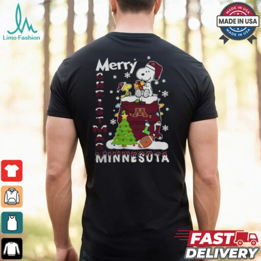 Minnesota Golden Gophers Snoopy And Woodstock Merry Christmas Shirt