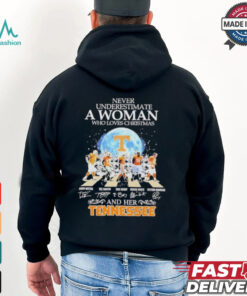 Never Underestimate A Woman Who Christmas And Her Tennessee Volunteers Abbey Road Signatures Shirt
