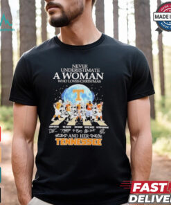 Never Underestimate A Woman Who Christmas And Her Tennessee Volunteers Abbey Road Signatures Shirt