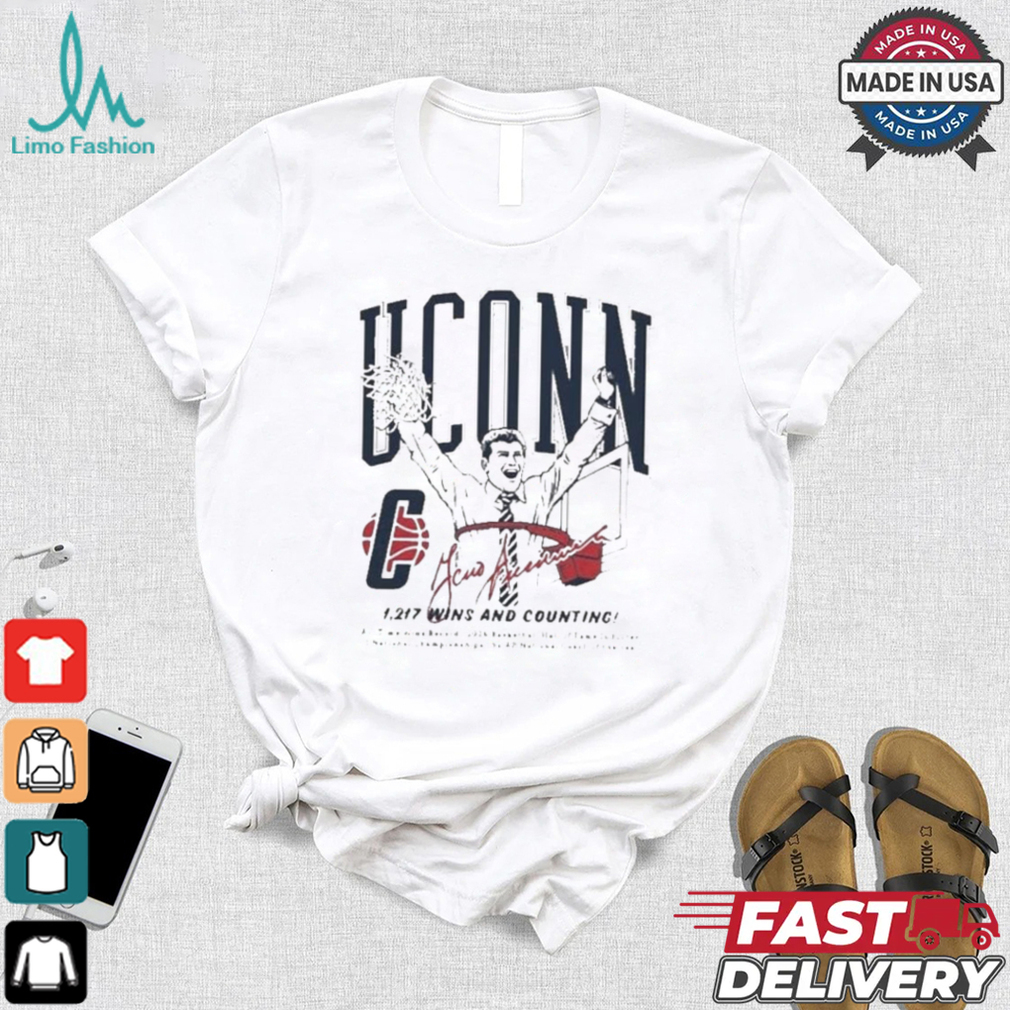Official Uconn Basketball Geno Auriemma 1217 Wins And Counting All Time shirt Official Uconn Basketball Geno Auriemma 1217 Wins And Counting All Time shirt