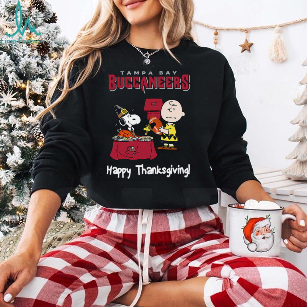 Peanuts Tampa Bay Buccaneers Football Happy Thanksgiving T Shirt Peanuts Tampa Bay Buccaneers Football Happy Thanksgiving T Shirt