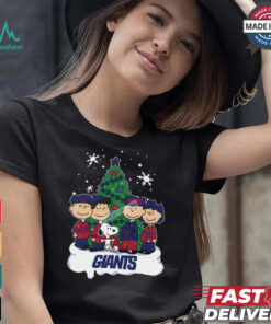 Snoopy Christmas Tree New York Giants Graphic T Shirt