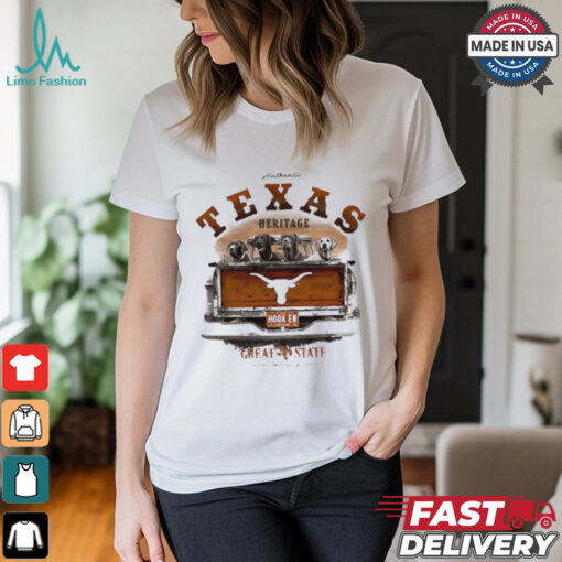 Texas Longhorns labs in truck Hook ‘Em shirt