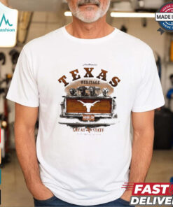 Texas Longhorns labs in truck Hook ‘Em shirt
