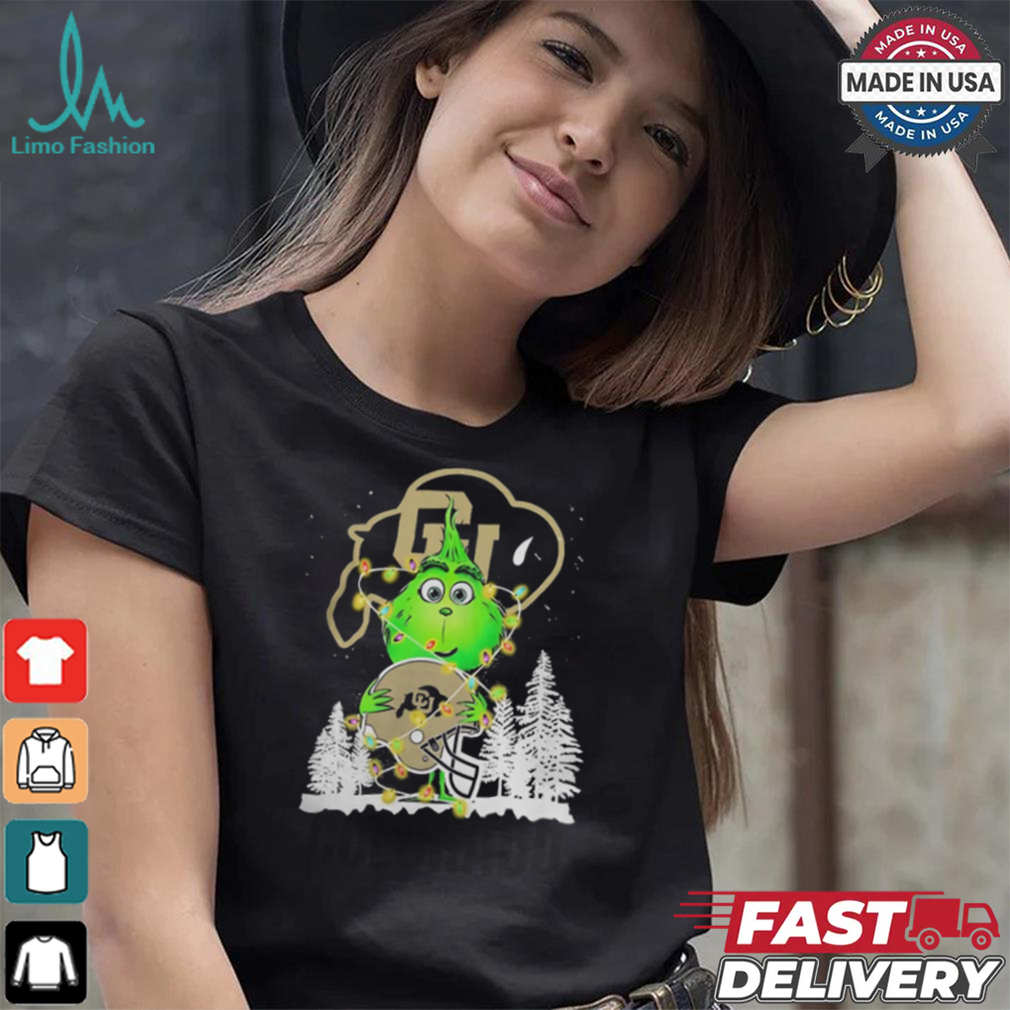 The Grinch Hug Colorado Buffaloes Helmet Christmas Shirt The Grinch Hug Colorado Buffaloes Helmet Christmas Shirt