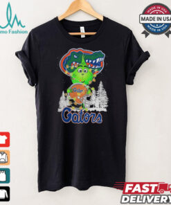 The Grinch Hug Florida Gators Helmet Christmas Shirt