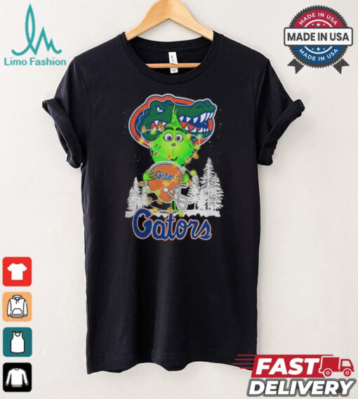 The Grinch Hug Florida Gators Helmet Christmas Shirt
