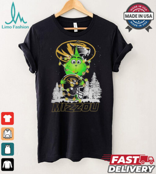 The Grinch Hug Missouri Tigers Helmet Christmas Shirt