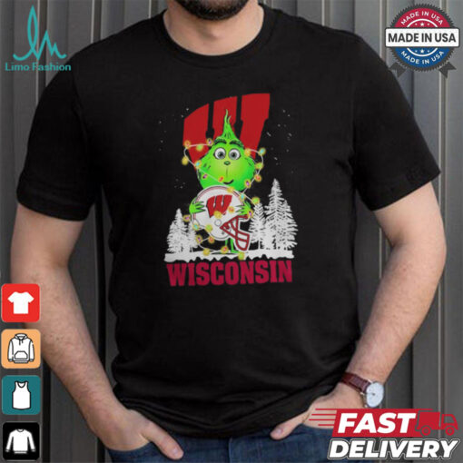 The Grinch Hug Ohio Wisconsin Badgers Helmet Christmas Shirt
