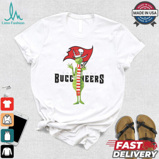 The Grinch Tampa Bay Buccaneers Graphic T Shirt