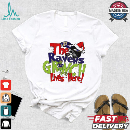 The Ravens Grinch lives here Christmas T Shirt