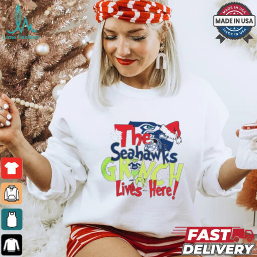 The Seattle Seahawks Grinch Lives Here Christmas T Shirt