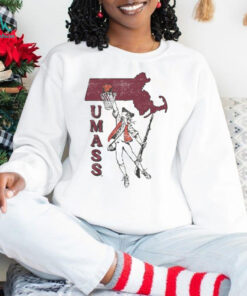 UMass Vintage Basketball Shirt