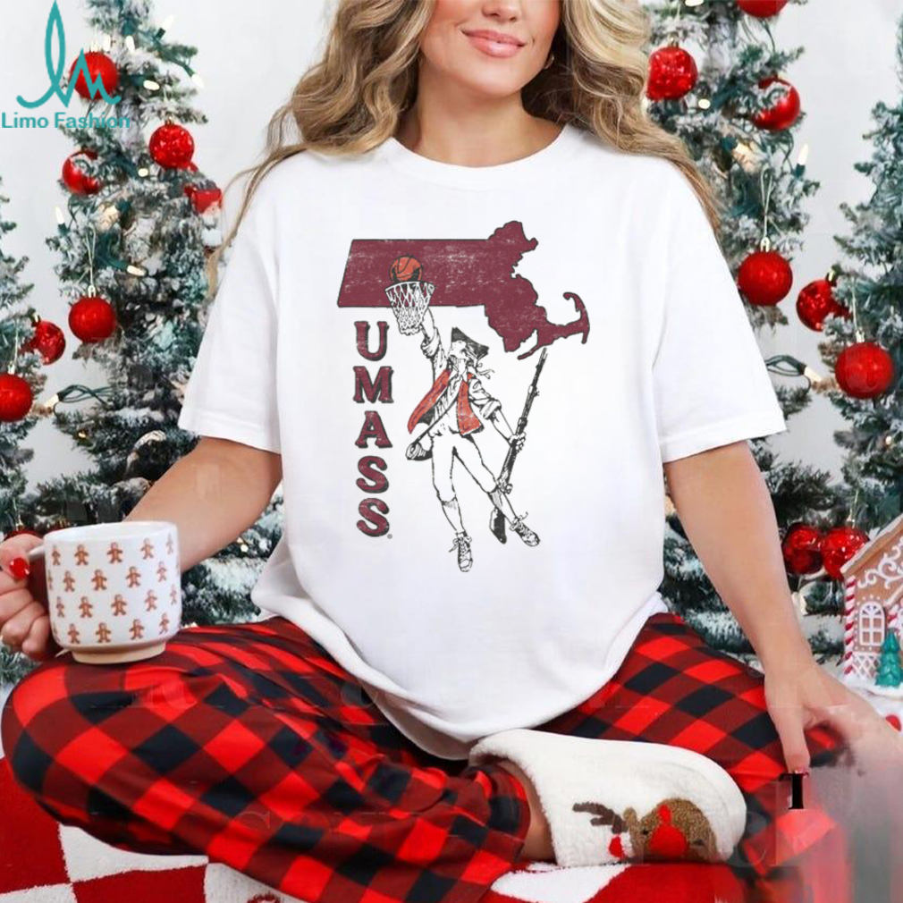 UMass Vintage Basketball Shirt UMass Vintage Basketball Shirt