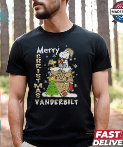 Vanderbilt Commodores Snoopy And Woodstock Merry Christmas Shirt