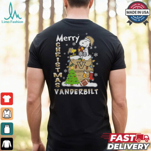Vanderbilt Commodores Snoopy And Woodstock Merry Christmas Shirt