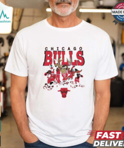 Chicago Bulls Looney Tunes NBA Basketball cartoon shirt