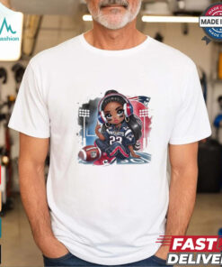 Beautiful girl New England Patriots Football shirt