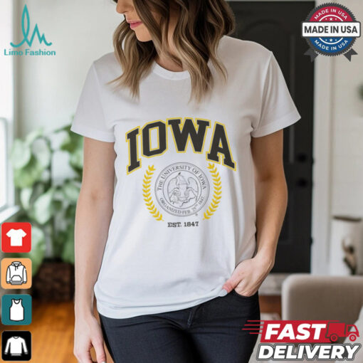 Iowa Hawkeyes Team Crest T Shirt