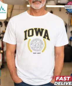 Iowa Hawkeyes Team Crest T Shirt