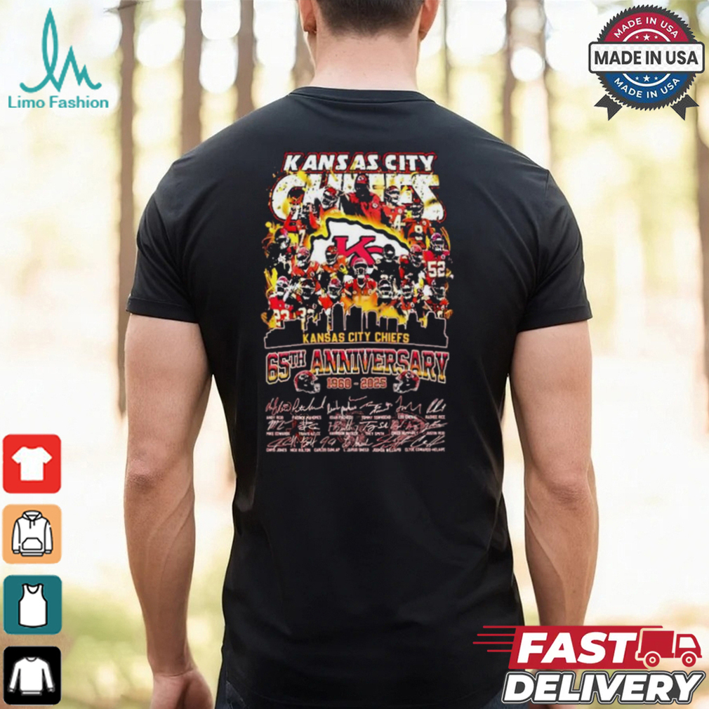 Kansas City Chiefs 65th Anniversary 1960 2025 Signatures T Shirt Kansas City Chiefs 65th Anniversary 1960 2025 Signatures T Shirt