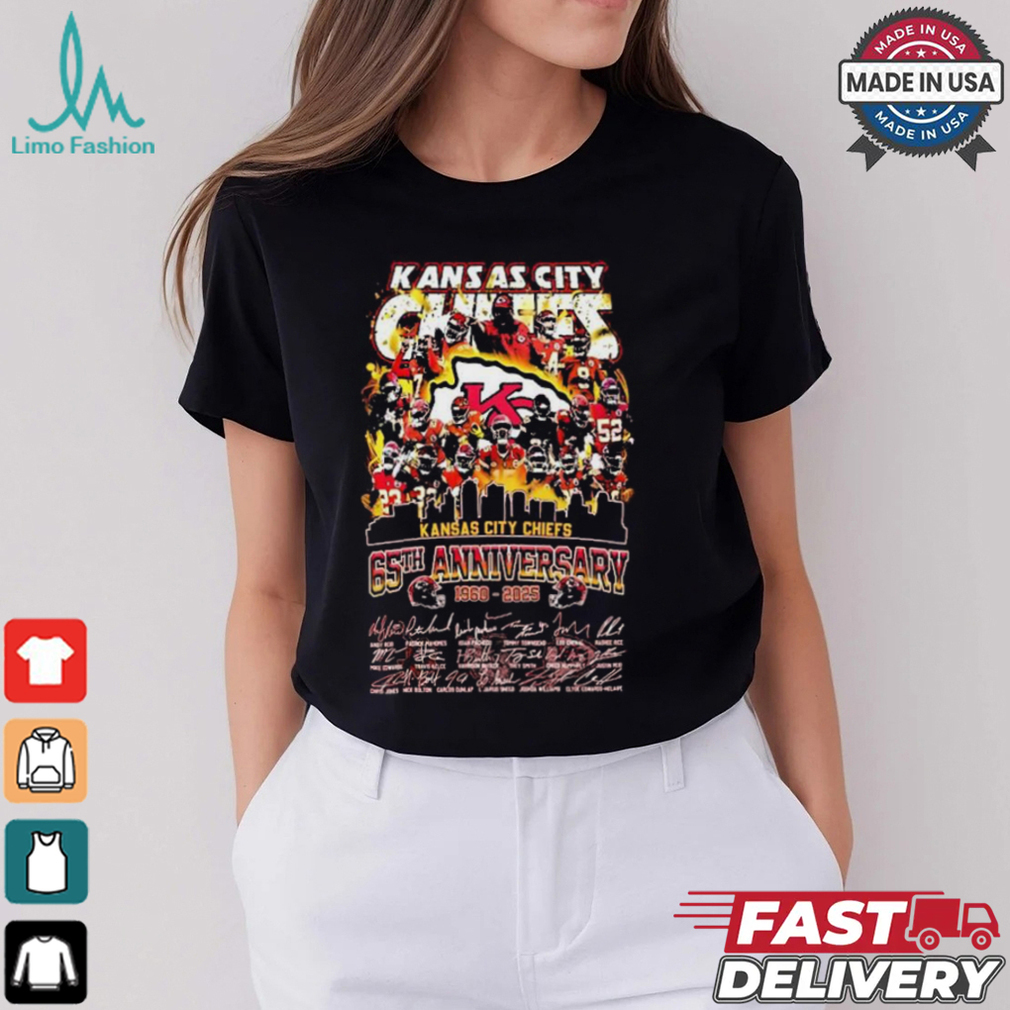 Kansas City Chiefs 65th Anniversary 1960 2025 Signatures T Shirt Kansas City Chiefs 65th Anniversary 1960 2025 Signatures T Shirt