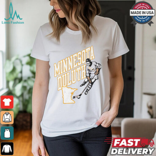 Minnesota Duluth Vintage Hockey Shirt