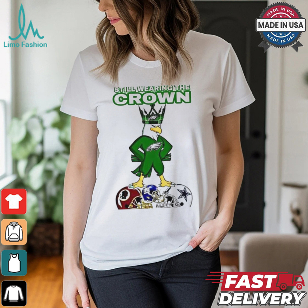 Philadelphia Eagles still wearing the crown shirt Philadelphia Eagles still wearing the crown shirt