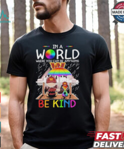 Snoopy And Charlie Brown Washington Commanders In A World Where You Can Be Anything Be Kind T shirt
