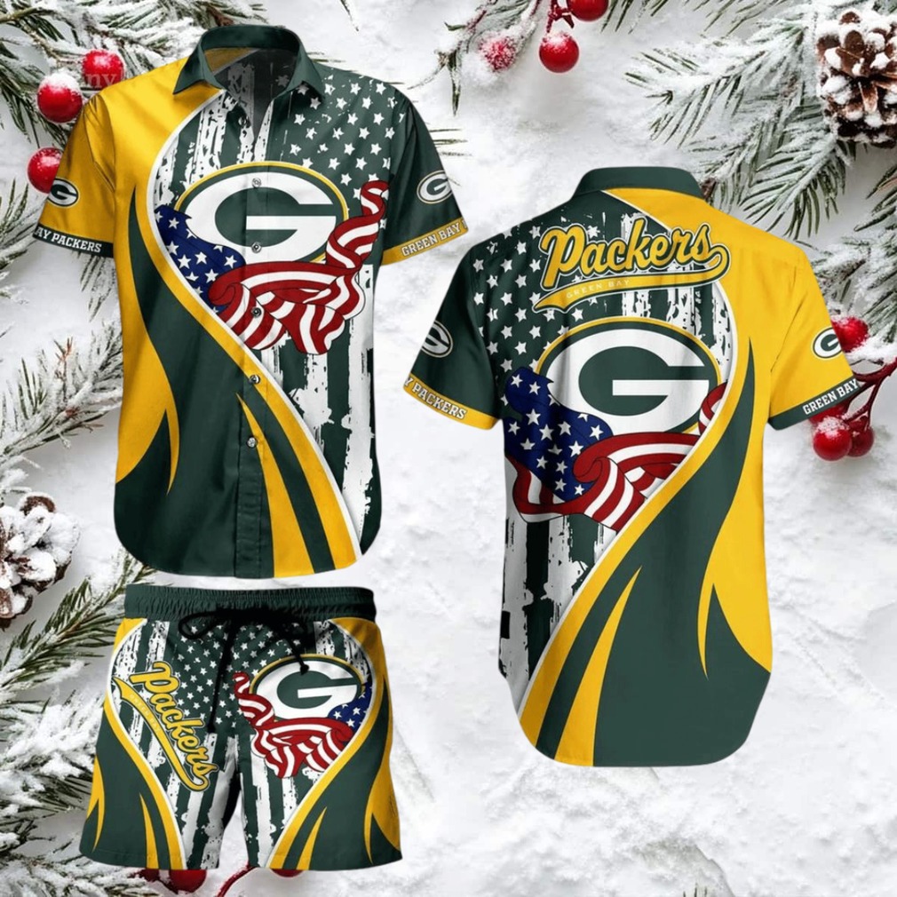 Men’s Green Bay Packers Hawaiian Shirt & Swim Trunk Set Men’s Green Bay Packers Hawaiian Shirt & Swim Trunk Set