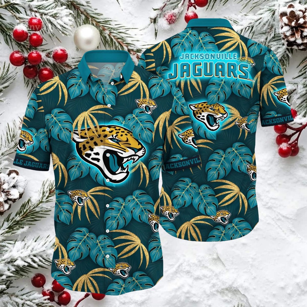 Men’s Jacksonville Jaguars Hawaiian Button Up Shirt Men’s Jacksonville Jaguars Hawaiian Button Up Shirt