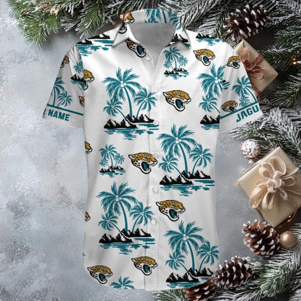 Men’s Jacksonville Jaguars Island Vibes Hawaiian Shirt Men’s Jacksonville Jaguars Island Vibes Hawaiian Shirt